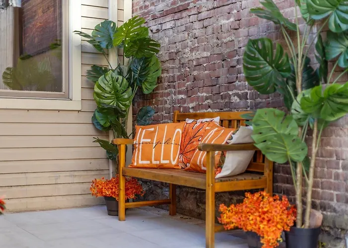 Walk To Acrisure,pnc, Game Rm, Outdoor Oasis, Pkg *